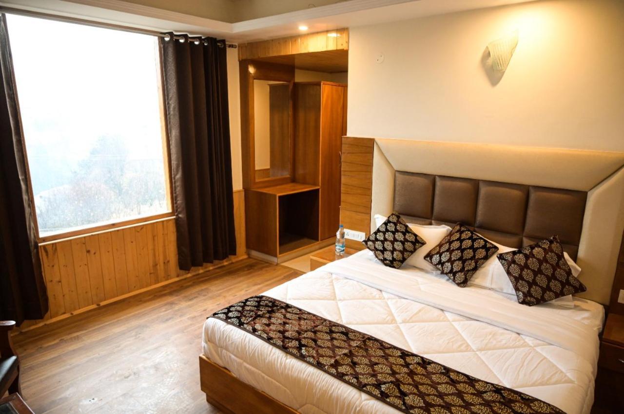 Lotus Inn Rohtang View มะนาลี ภายนอก รูปภาพ